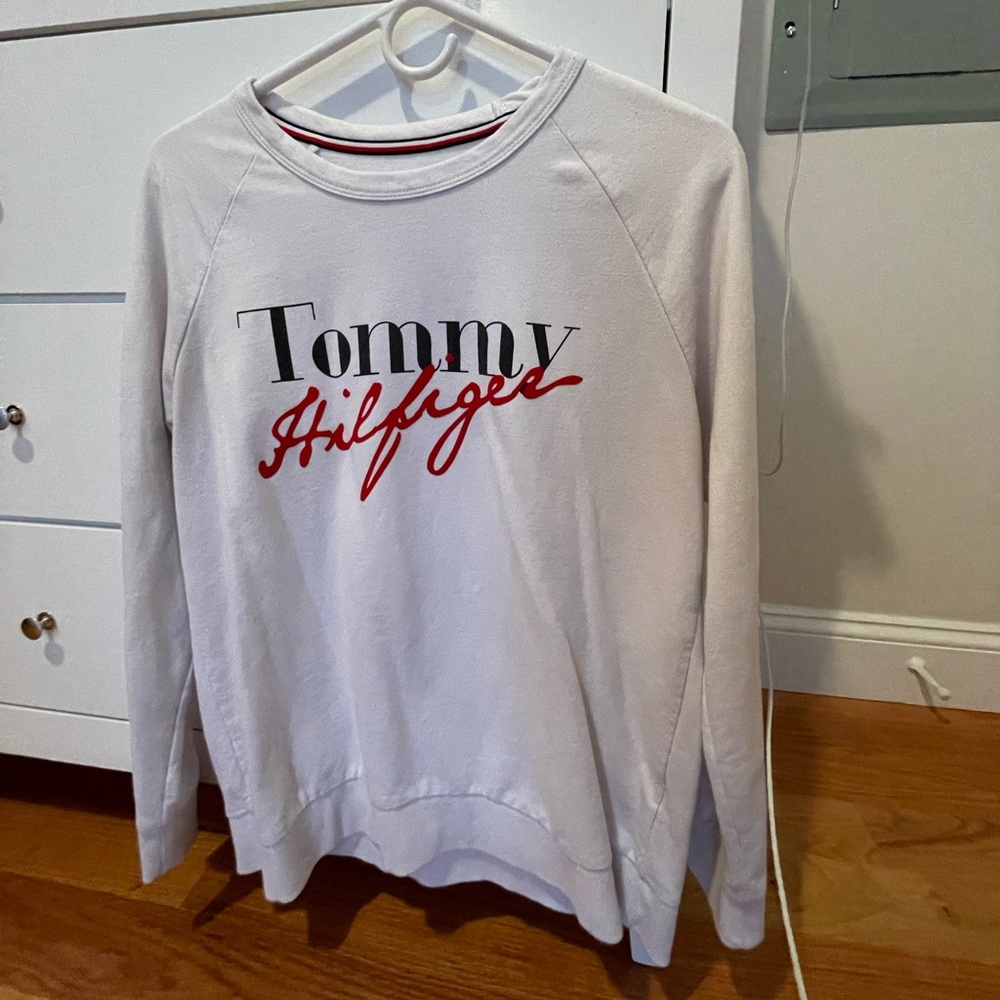 Tommy Hilfiger crewneck sweatshirt